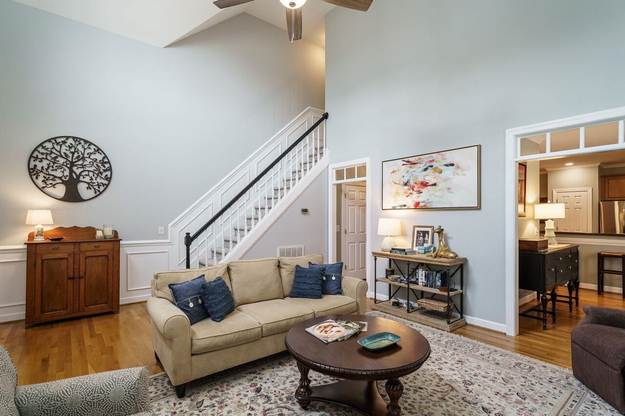 312 Tarragon Trail