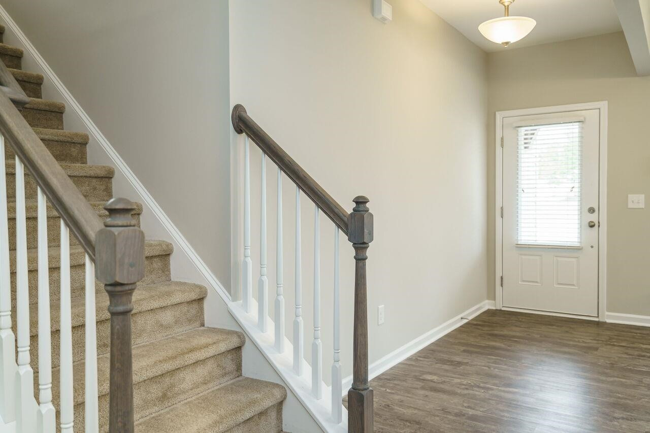 1209 Brook Bluff Road