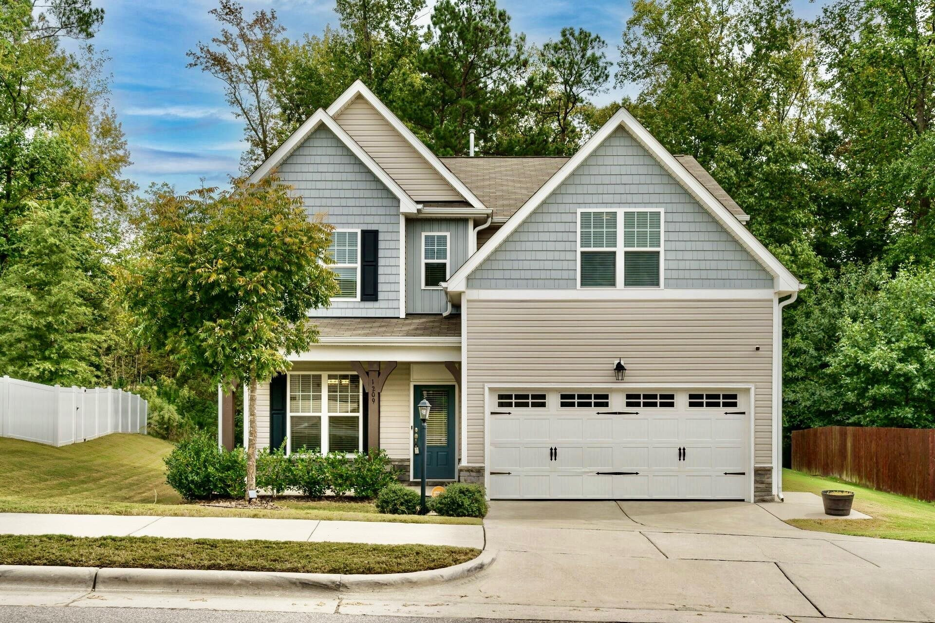 1209 Brook Bluff Road