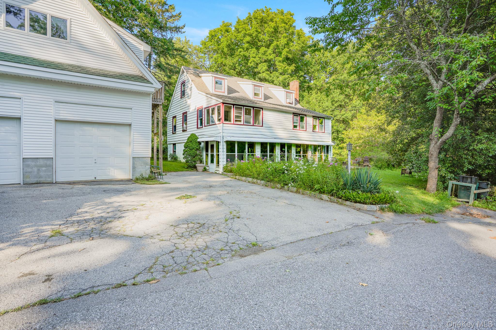 2 Greene Road