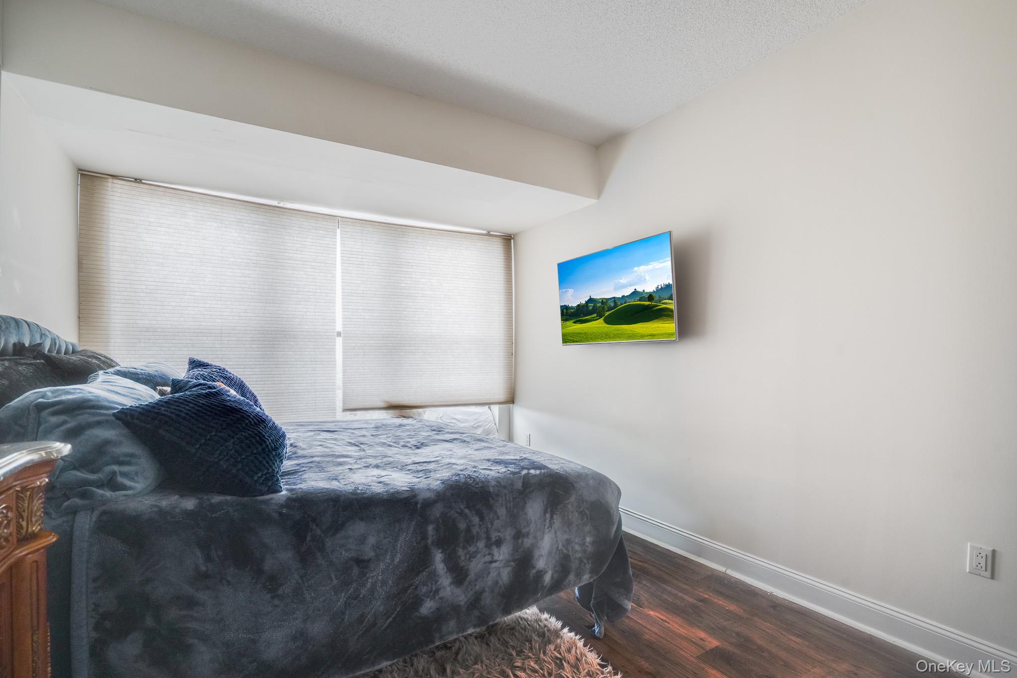 100 New Roc City Plaza Unit: 403