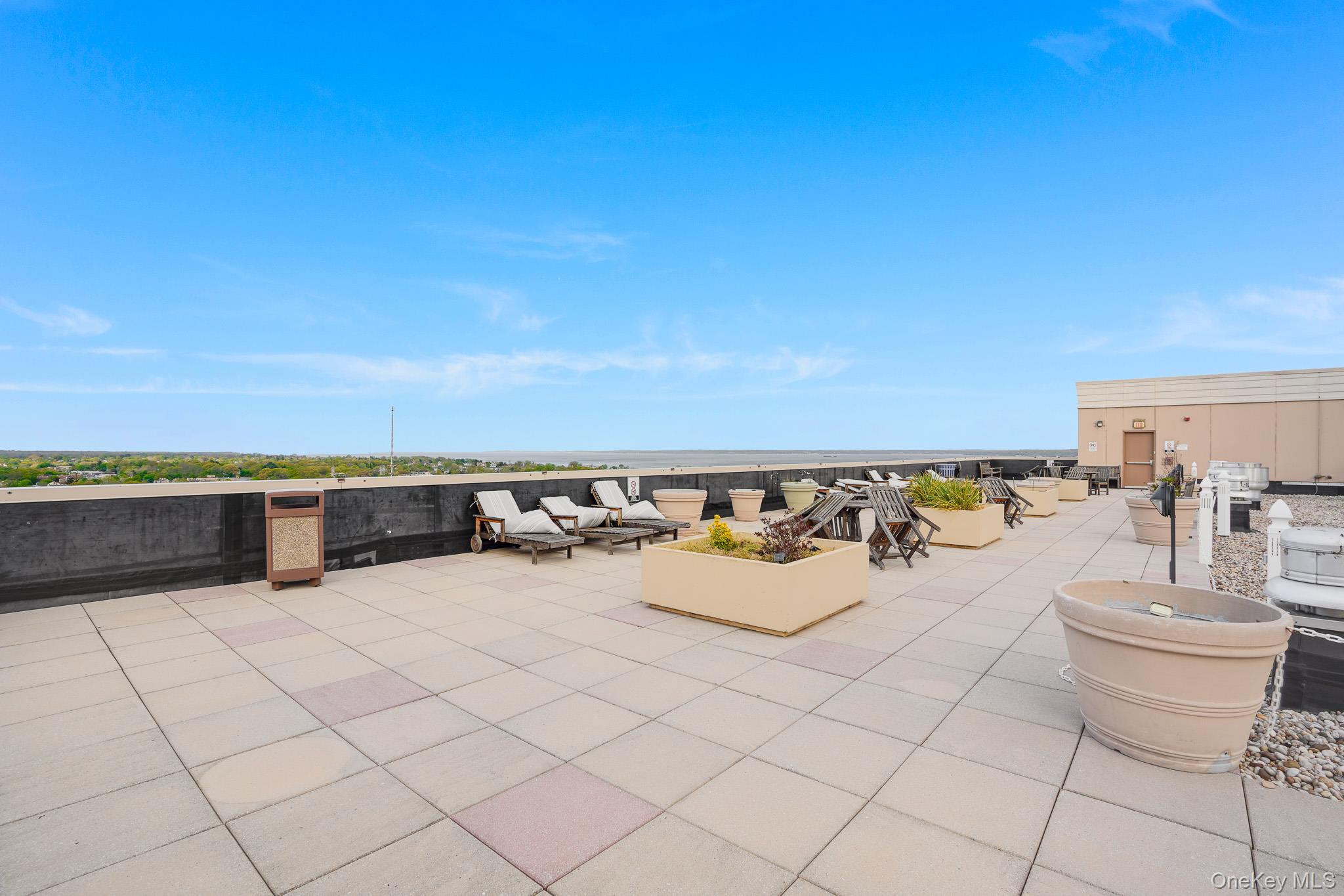 100 New Roc City Plaza Unit: 403