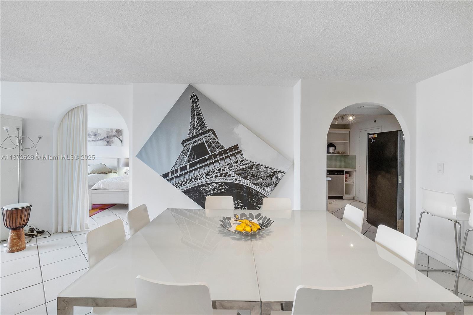 6039 Collins Ave # 829