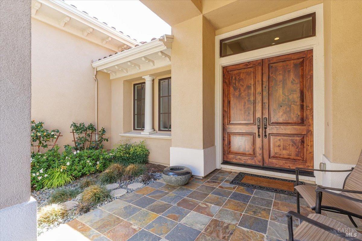 1046 Valle View Court