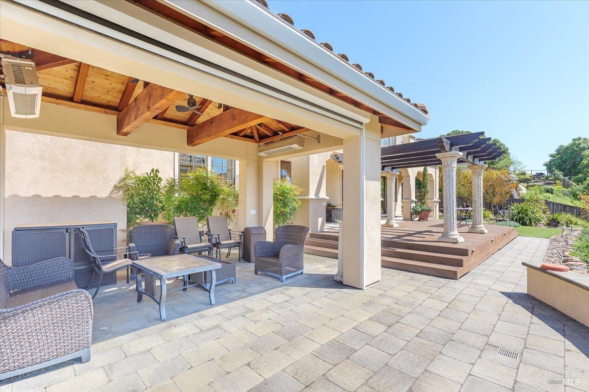 1046 Valle View Court
