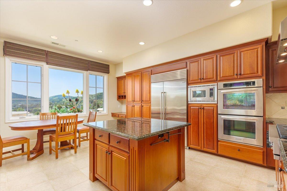 1046 Valle View Court