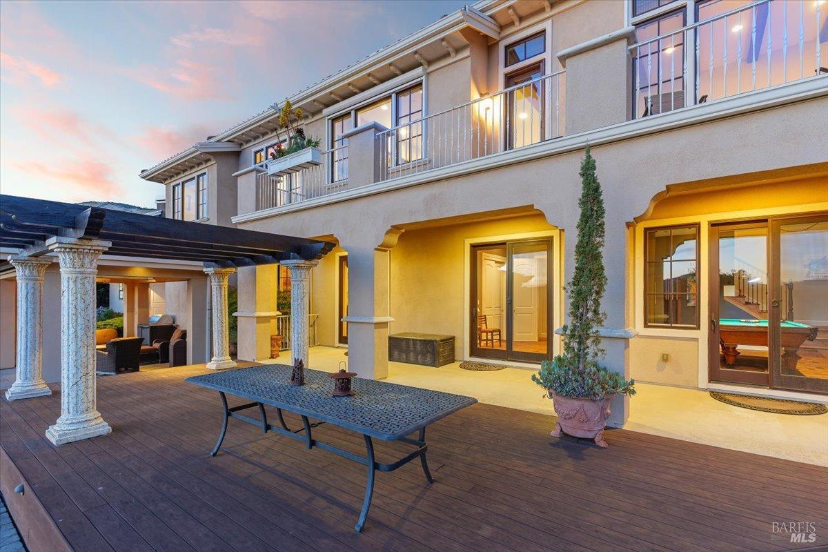 1046 Valle View Court