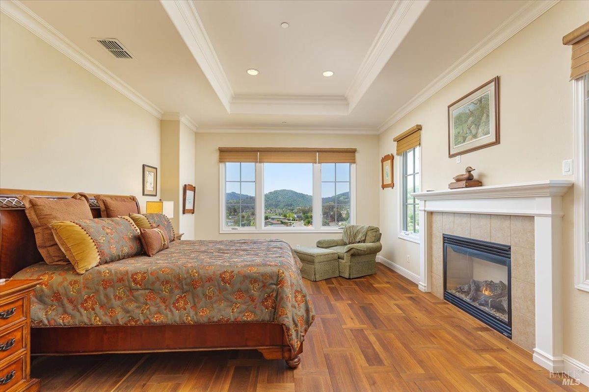 1046 Valle View Court