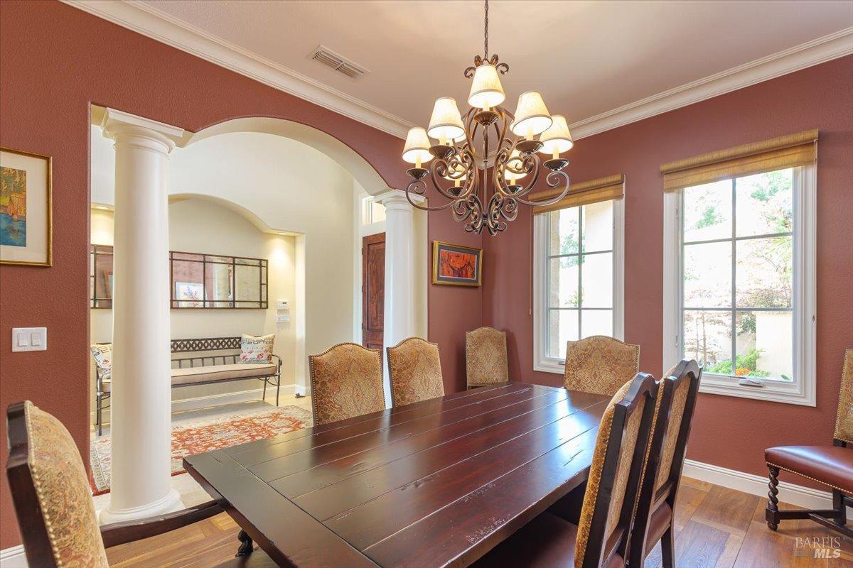 1046 Valle View Court