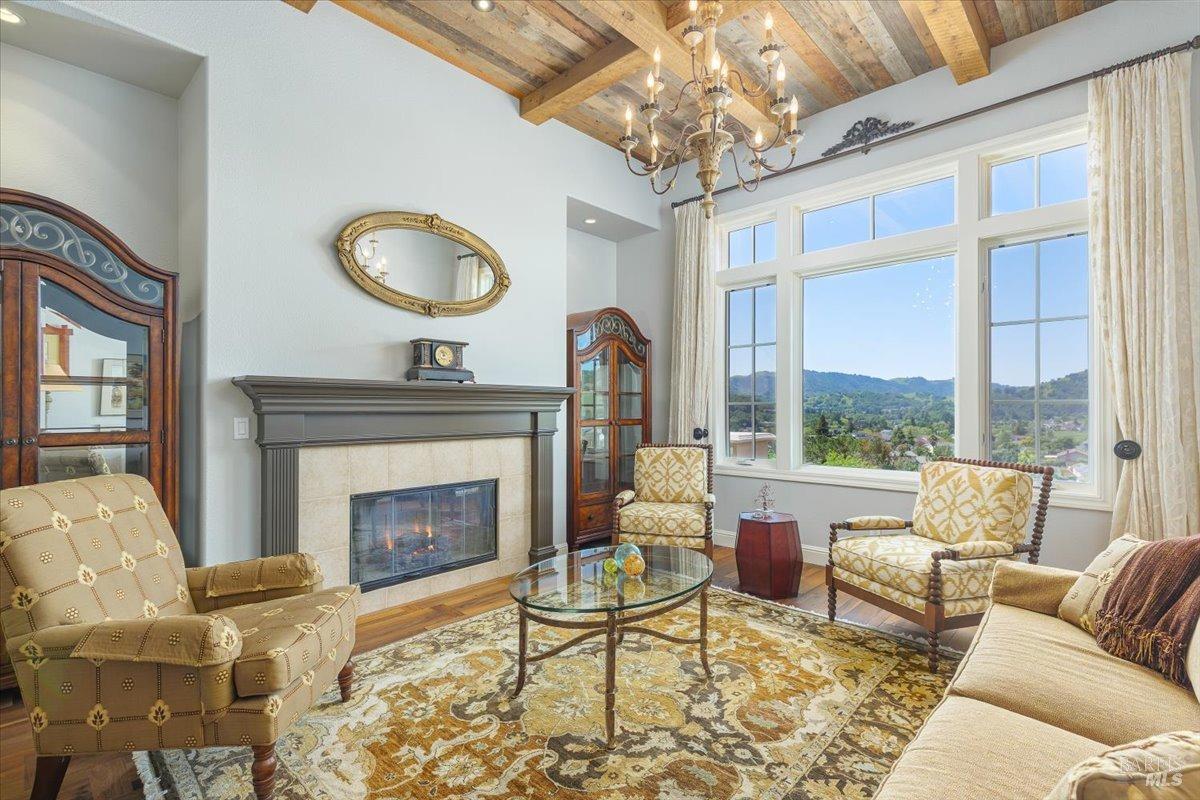 1046 Valle View Court