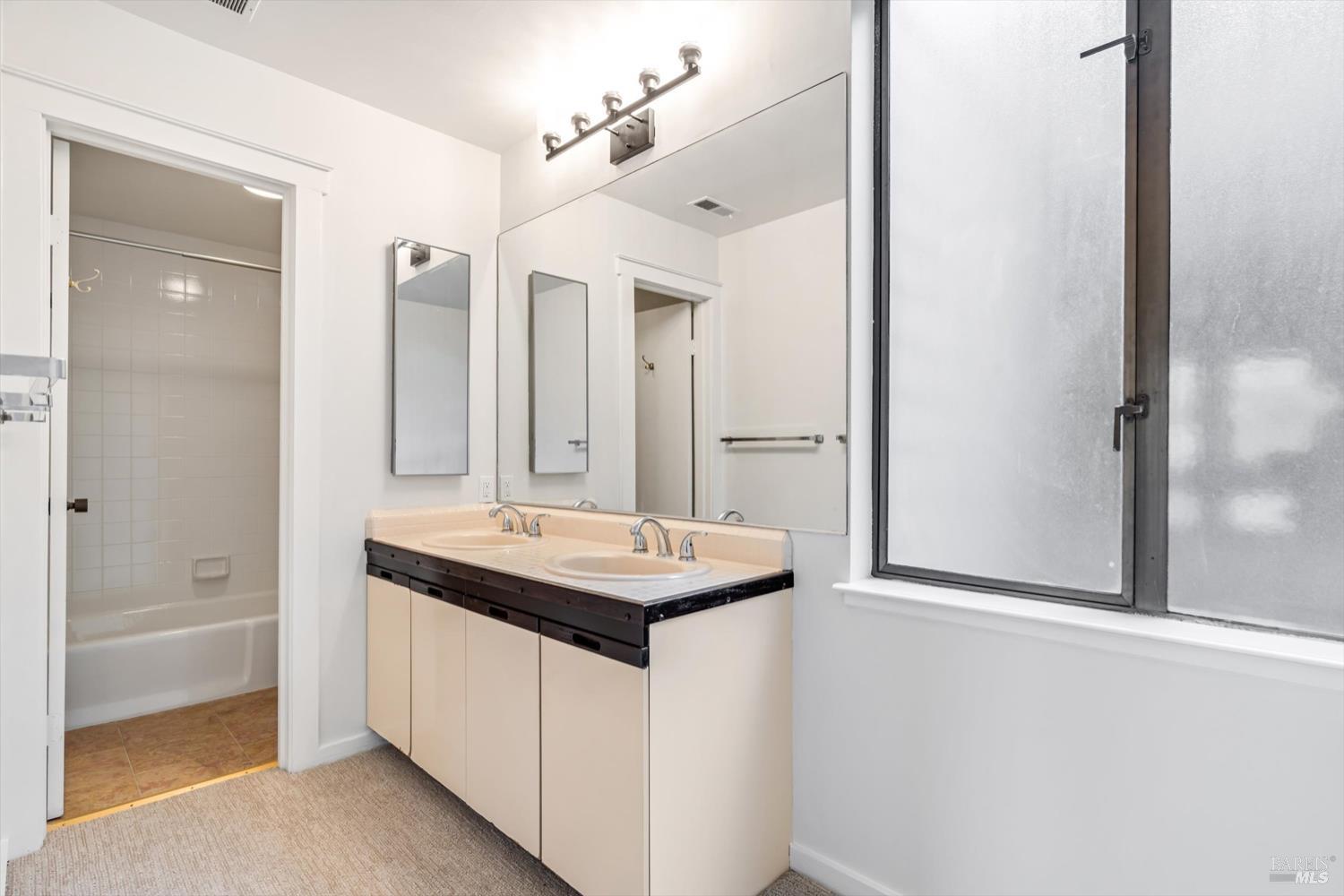 181 Professional Center Pkwy