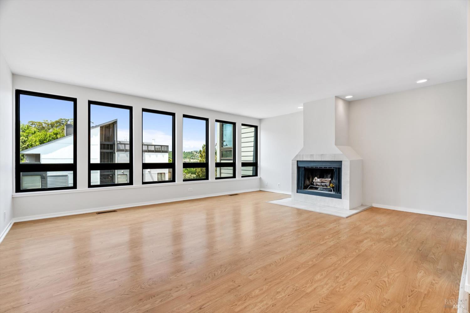 181 Professional Center Pkwy
