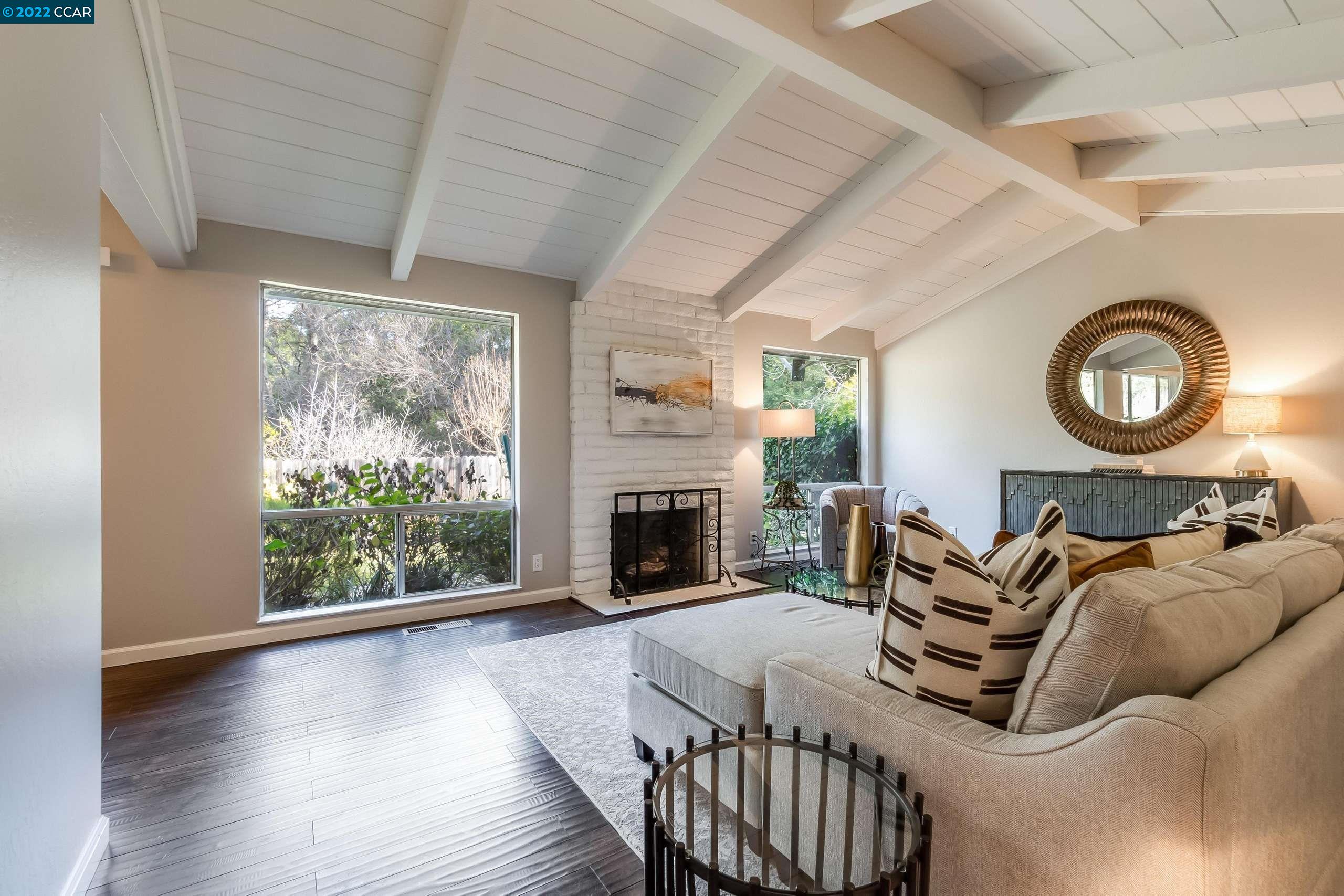 335 Deerfield Dr