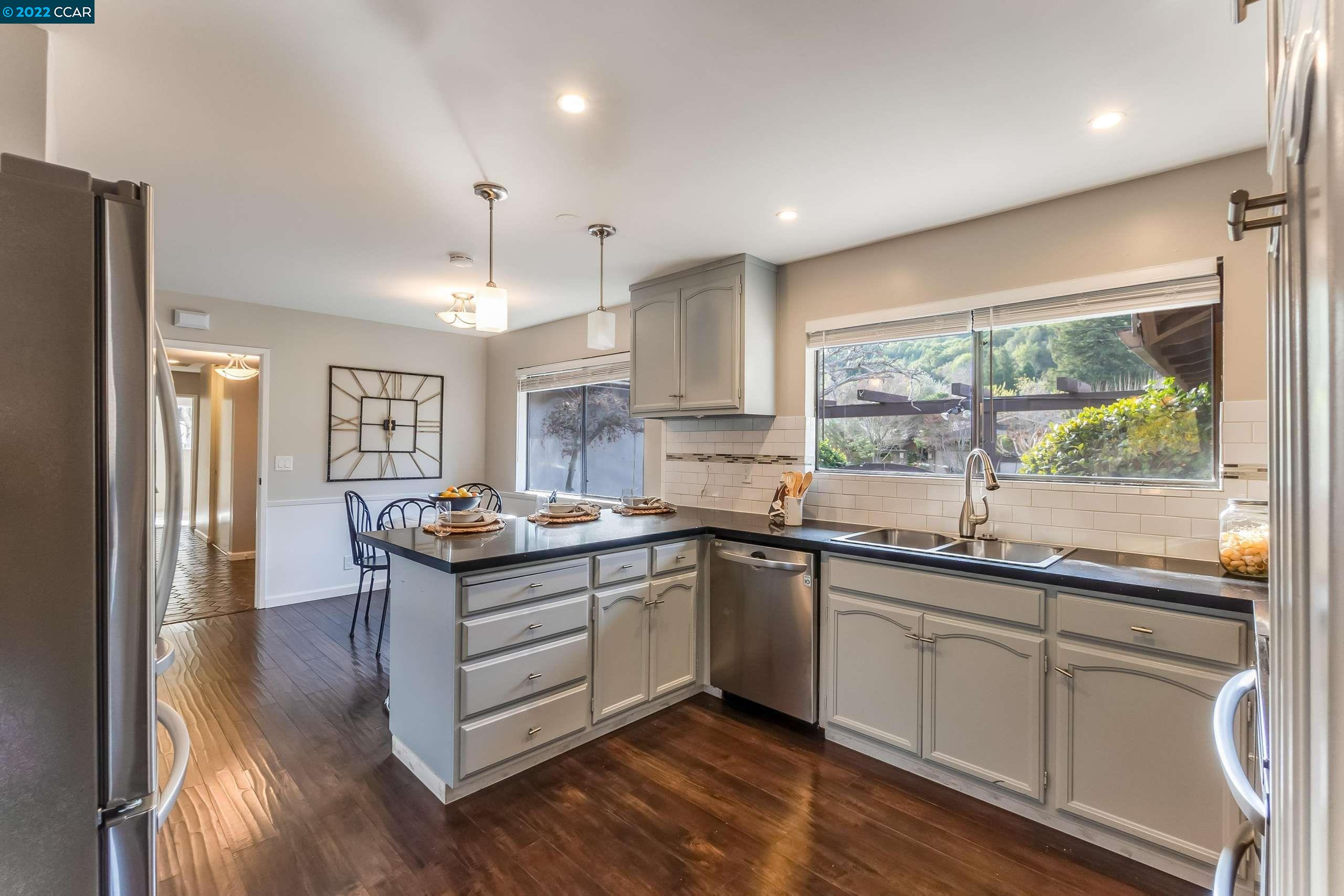 335 Deerfield Dr