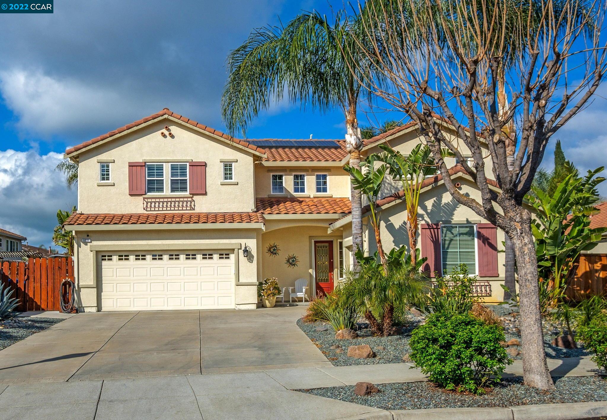 1221 Holly Ct.