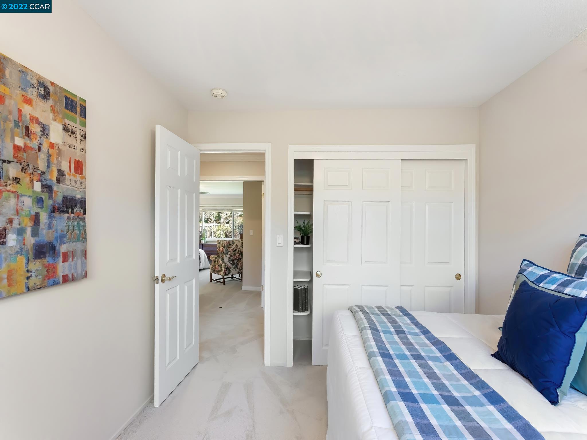 2738 Leaning Oak Court