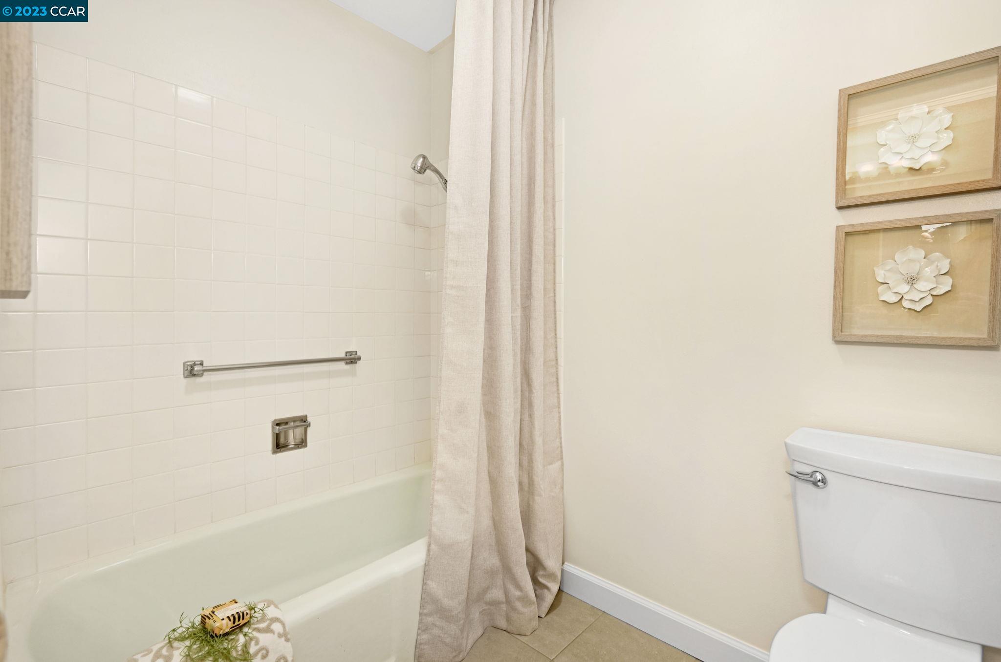 925 Terra California #5 Unit: 5