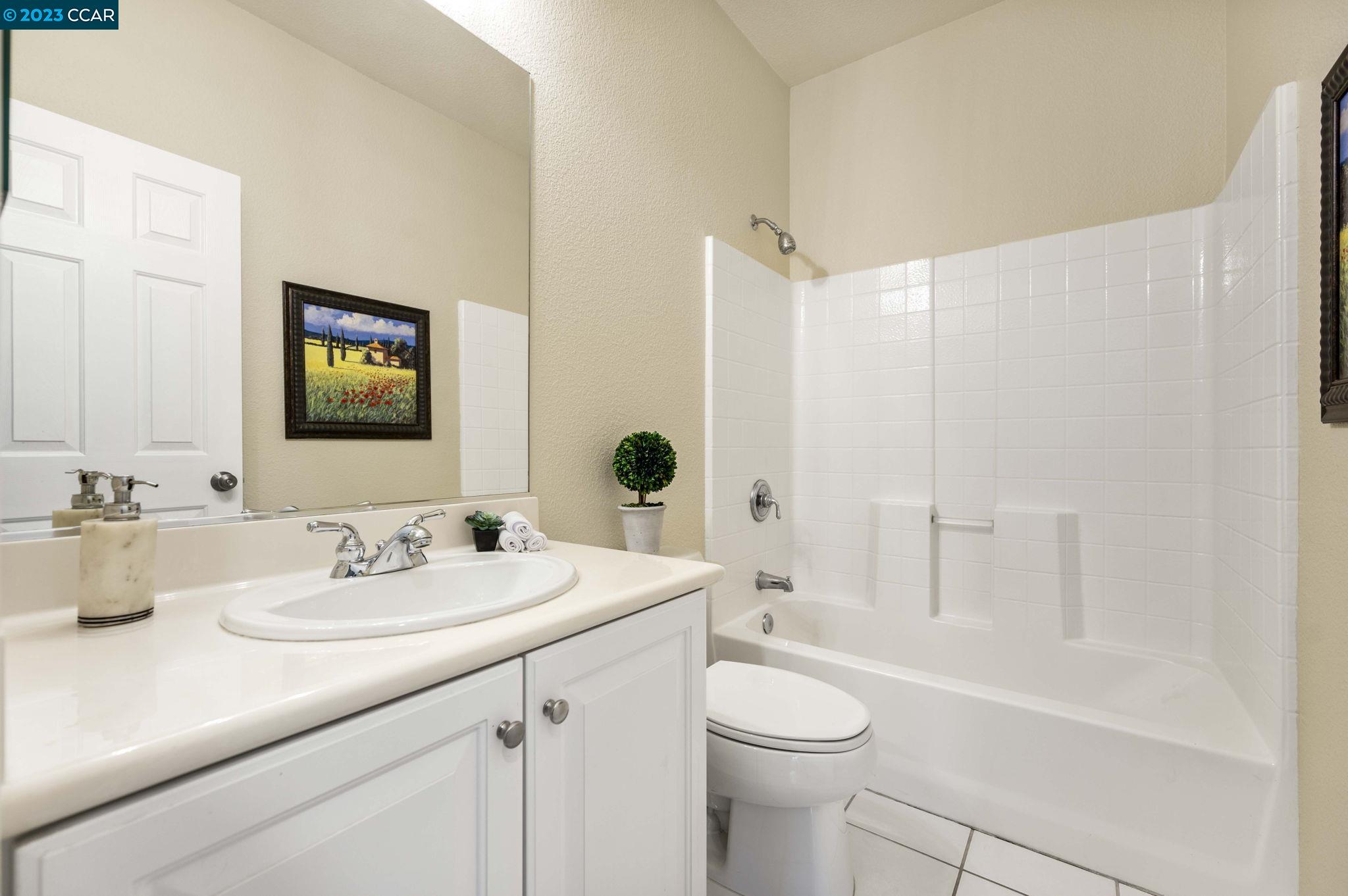 708 Iris Court
