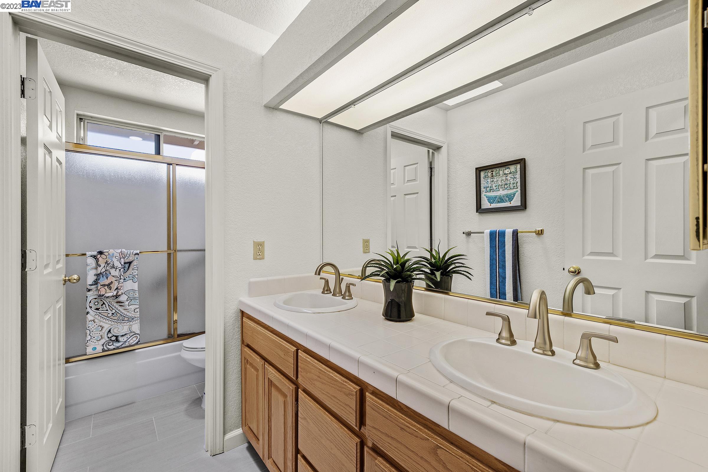 75 Mission Ridge Ct
