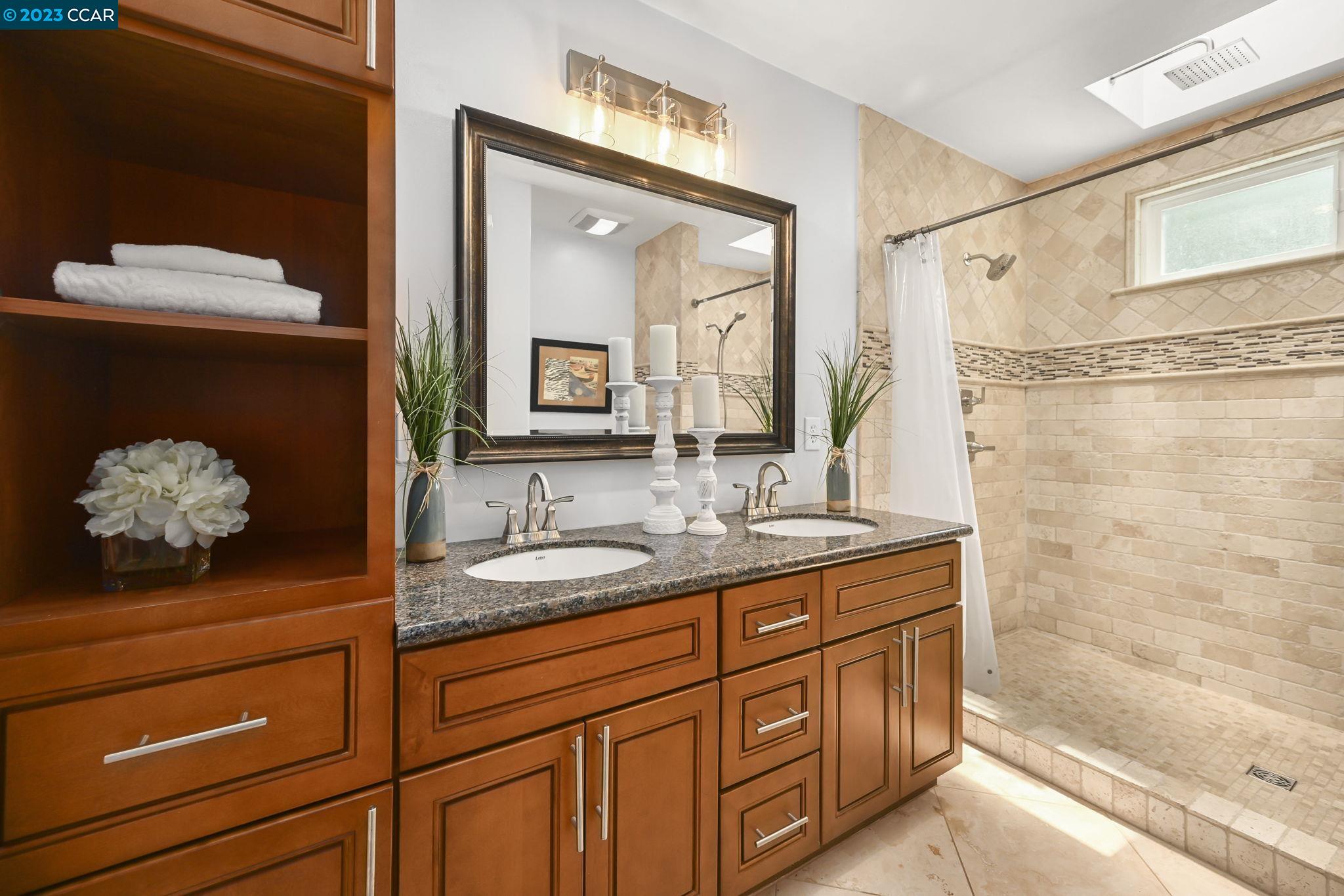 1166 Santa Lucia Dr