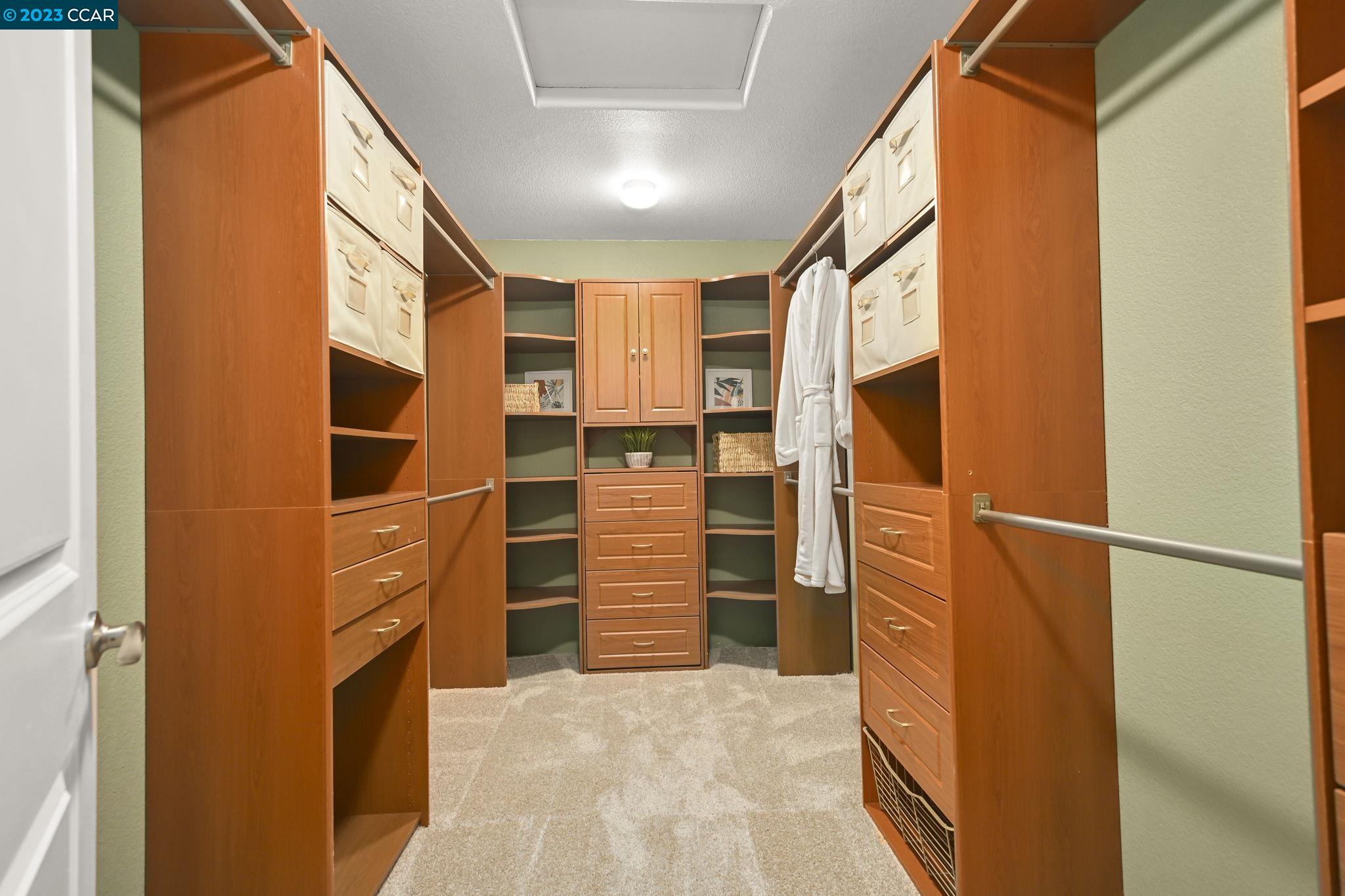 1166 Santa Lucia Dr