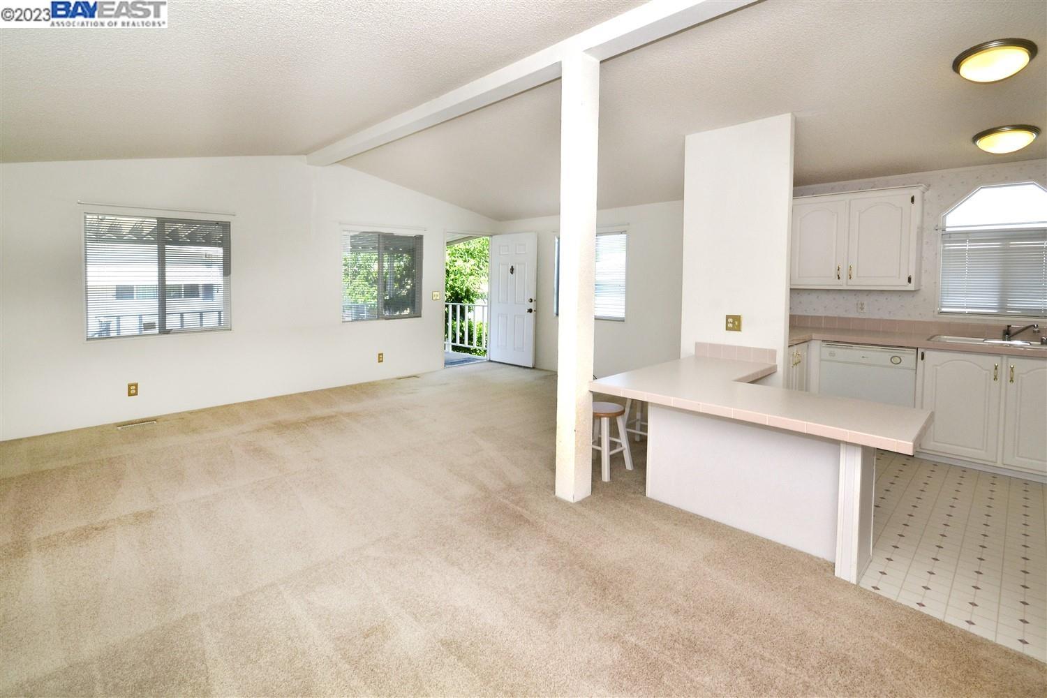3231 Vineyard Ave., #83 Unit: 83