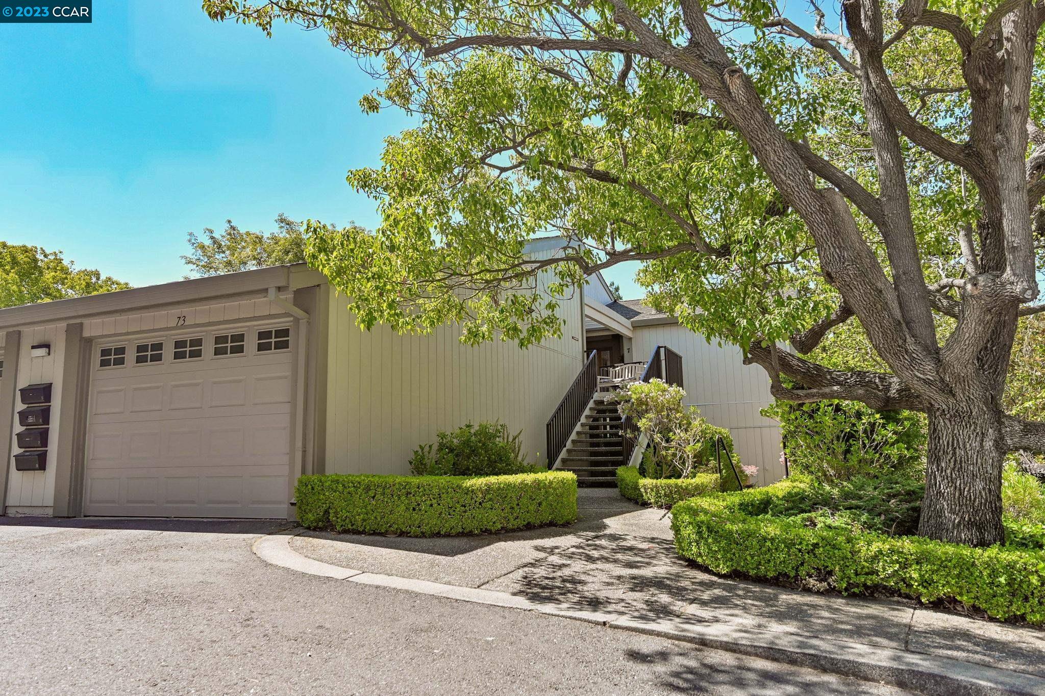 3298 Rossmoor Pkwy Unit: 7