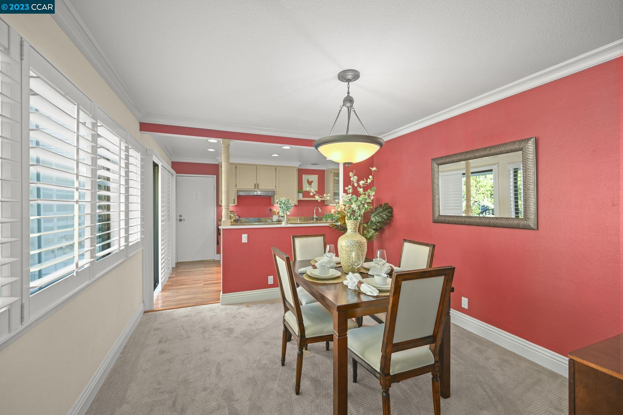 3298 Rossmoor Pkwy Unit: 7