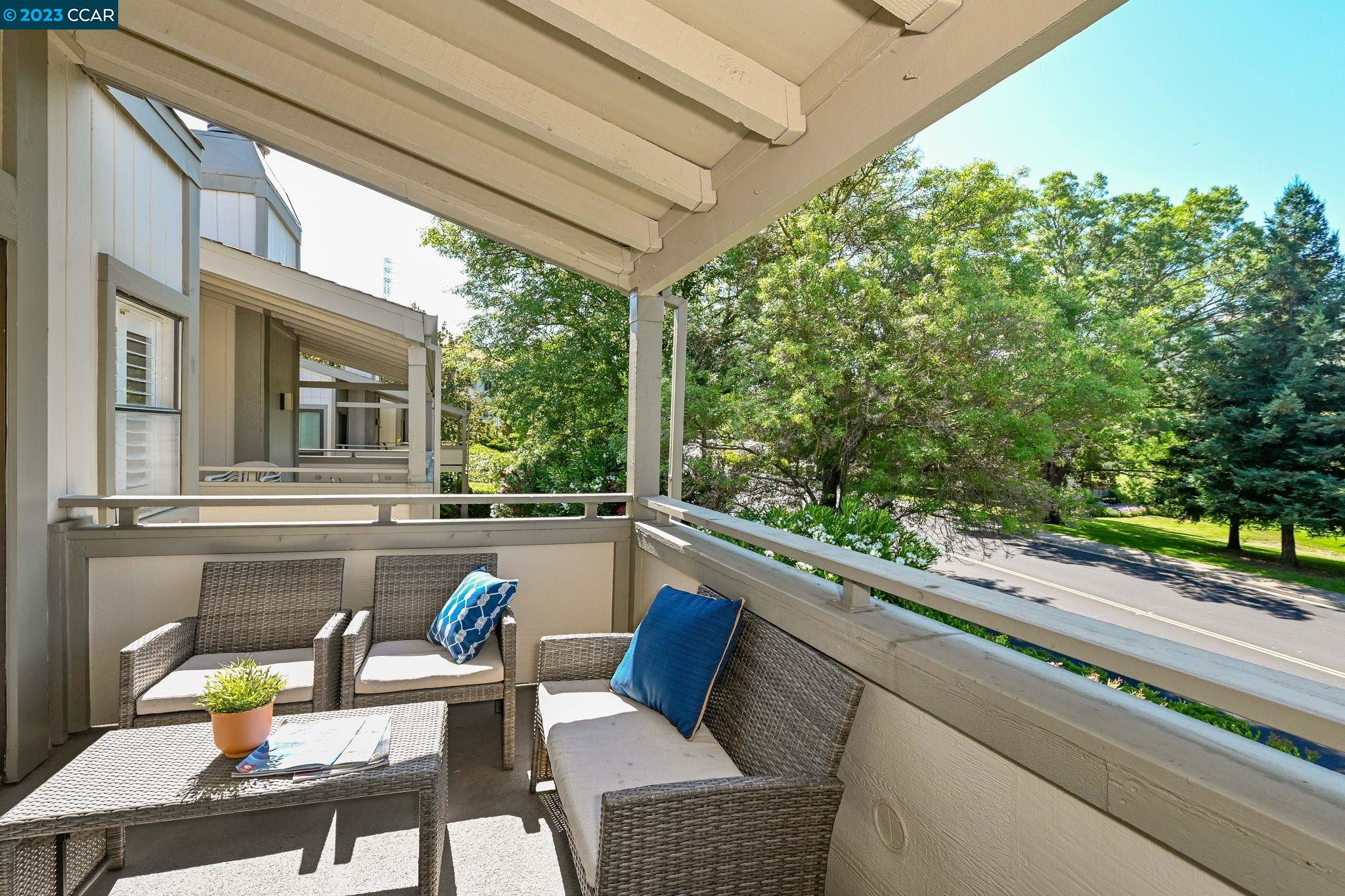 3298 Rossmoor Pkwy Unit: 7