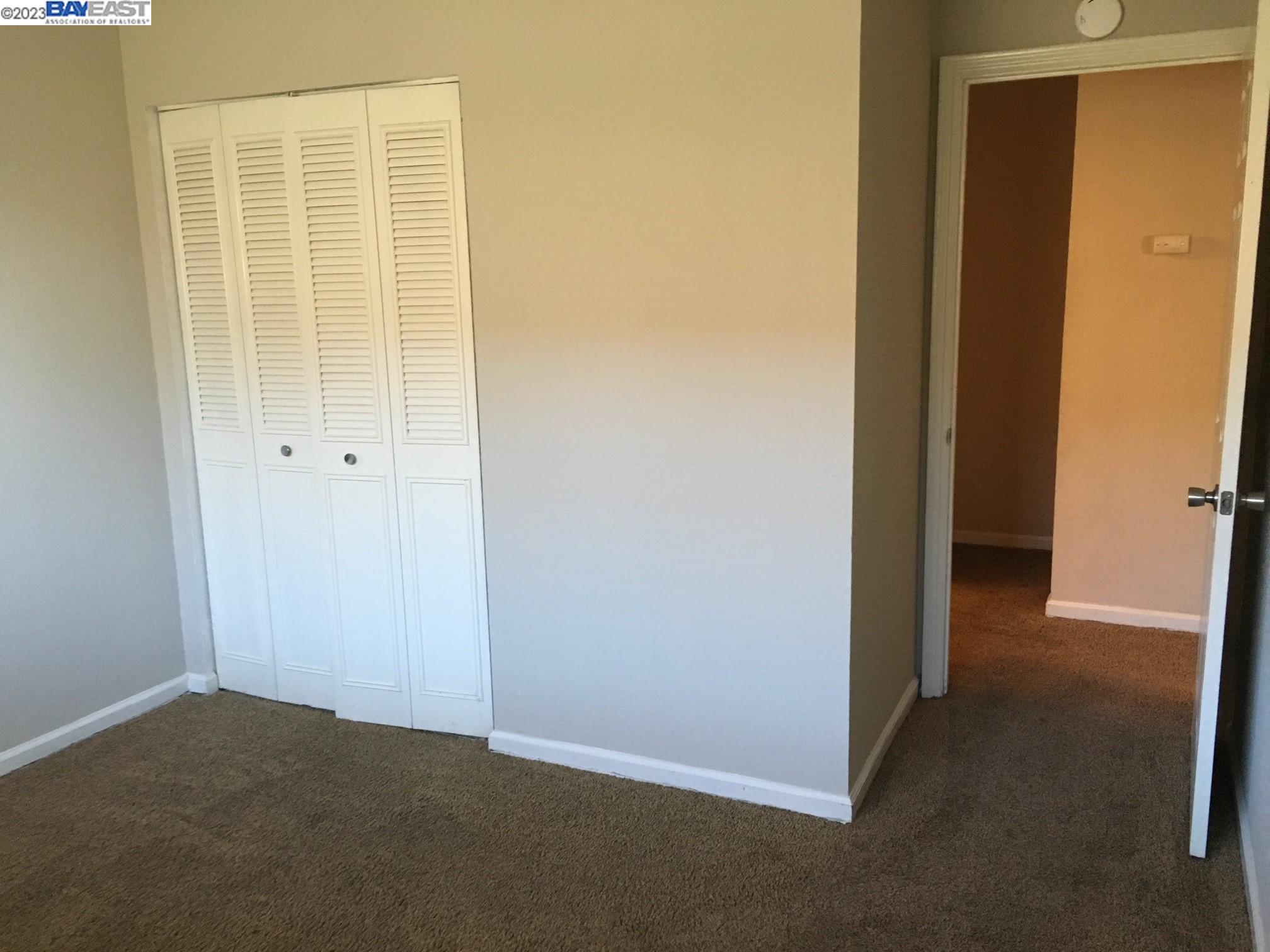 2212 Peppertree Way Unit: 2