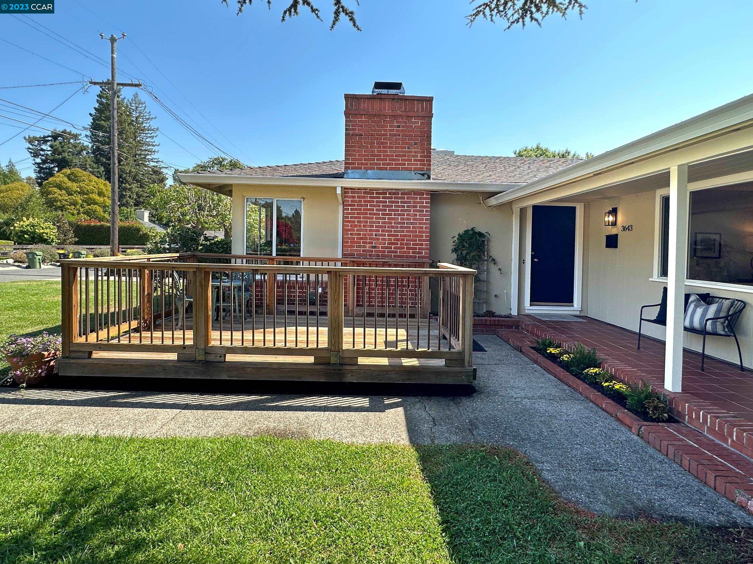 3645 Mosswood Dr