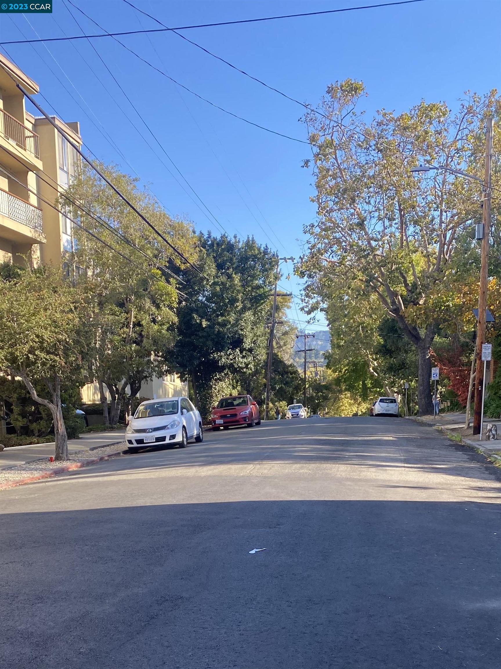771 Kingston Unit: 205