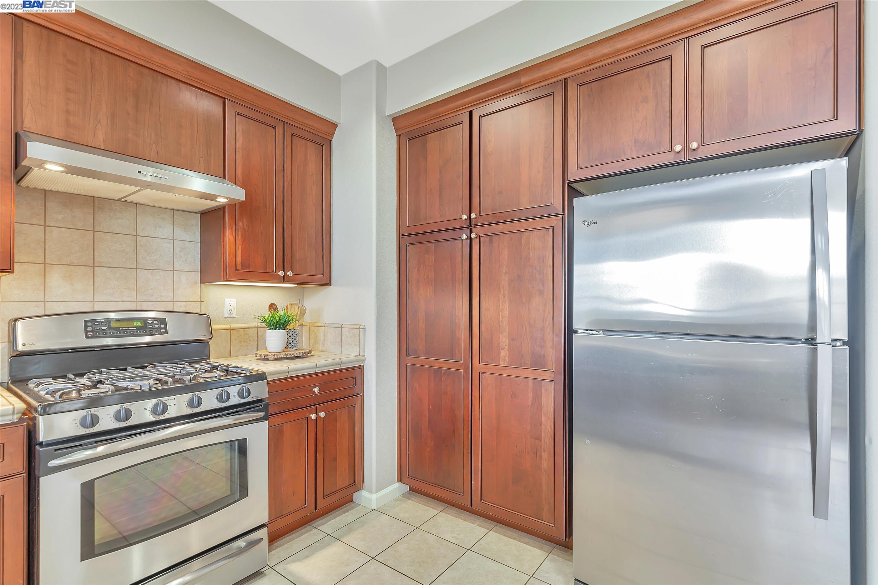 2694 Deerwood Dr