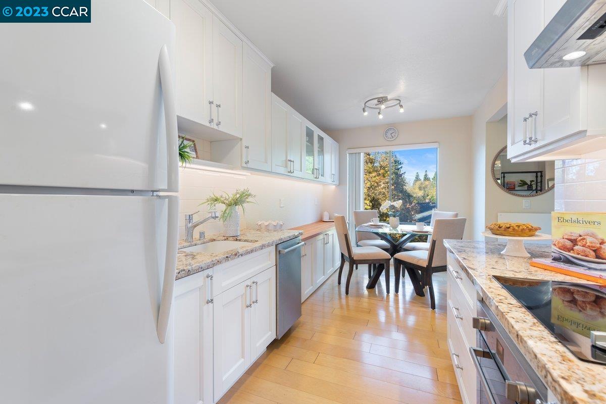 490 N Civic Dr Unit: 304