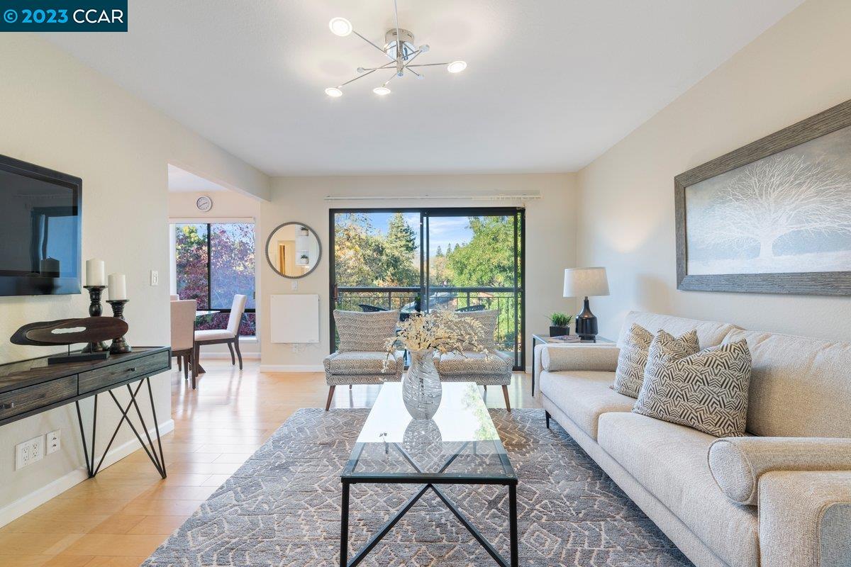 490 N Civic Dr Unit: 304