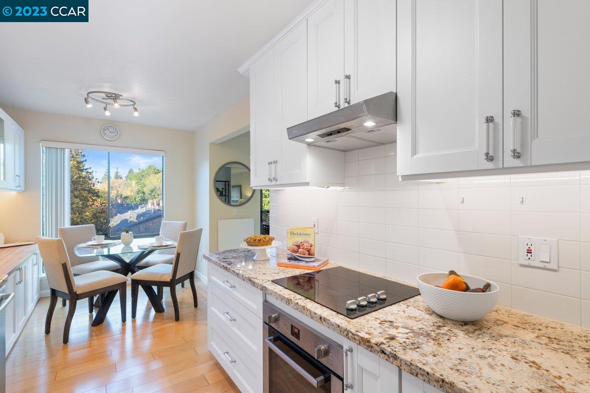 490 N Civic Dr Unit: 304