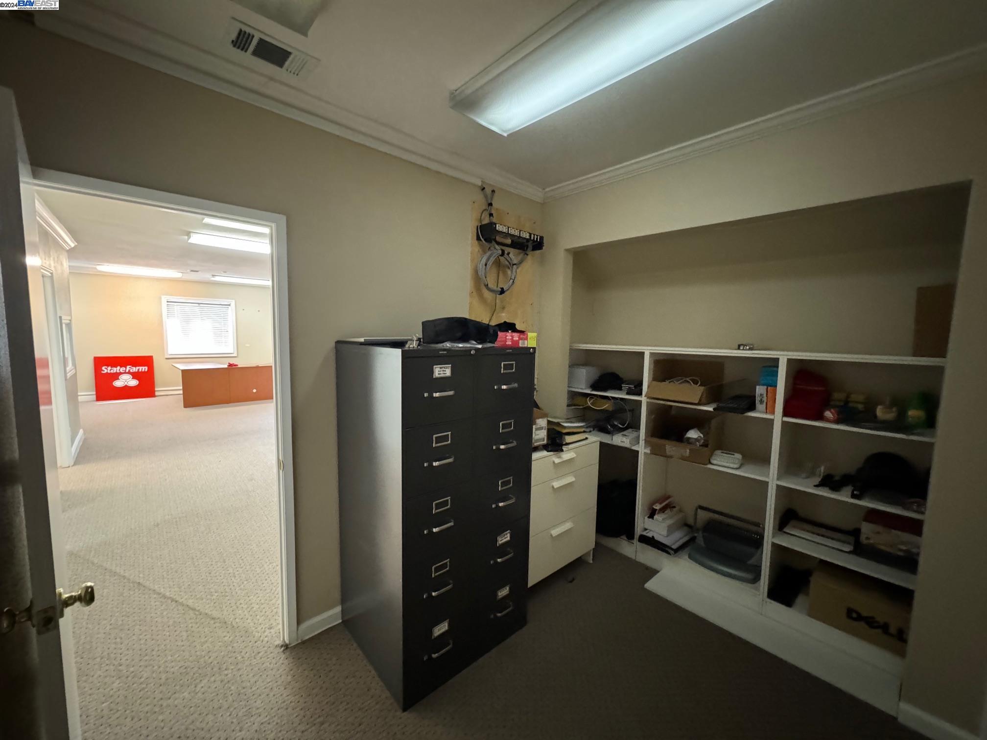 3400 Mt Diablo Blvd
