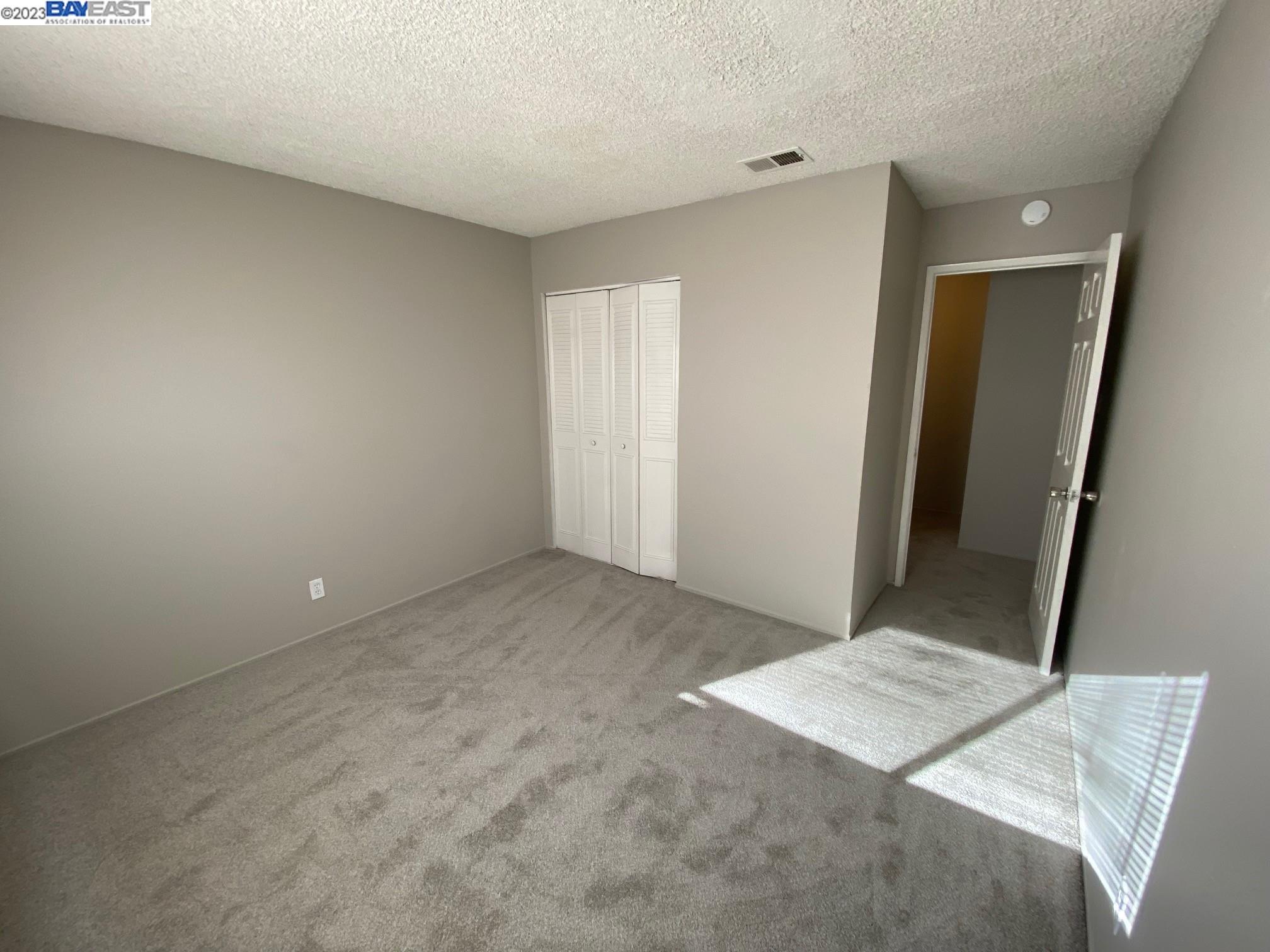 2122 Peppertree Way Unit: 2