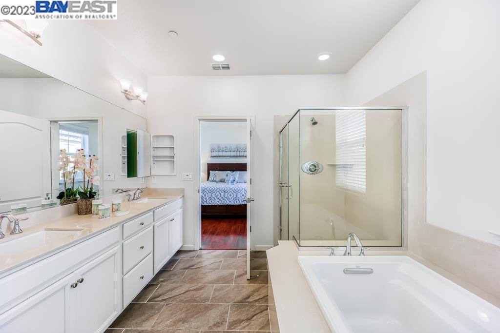 3184 Vittoria Loop