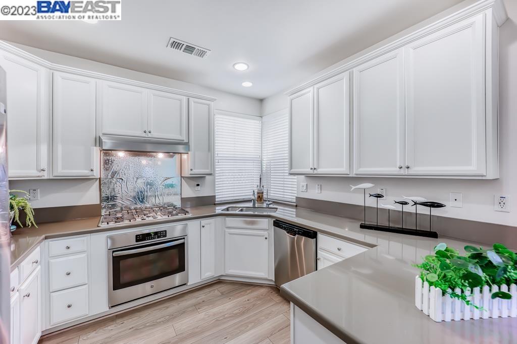 3184 Vittoria Loop