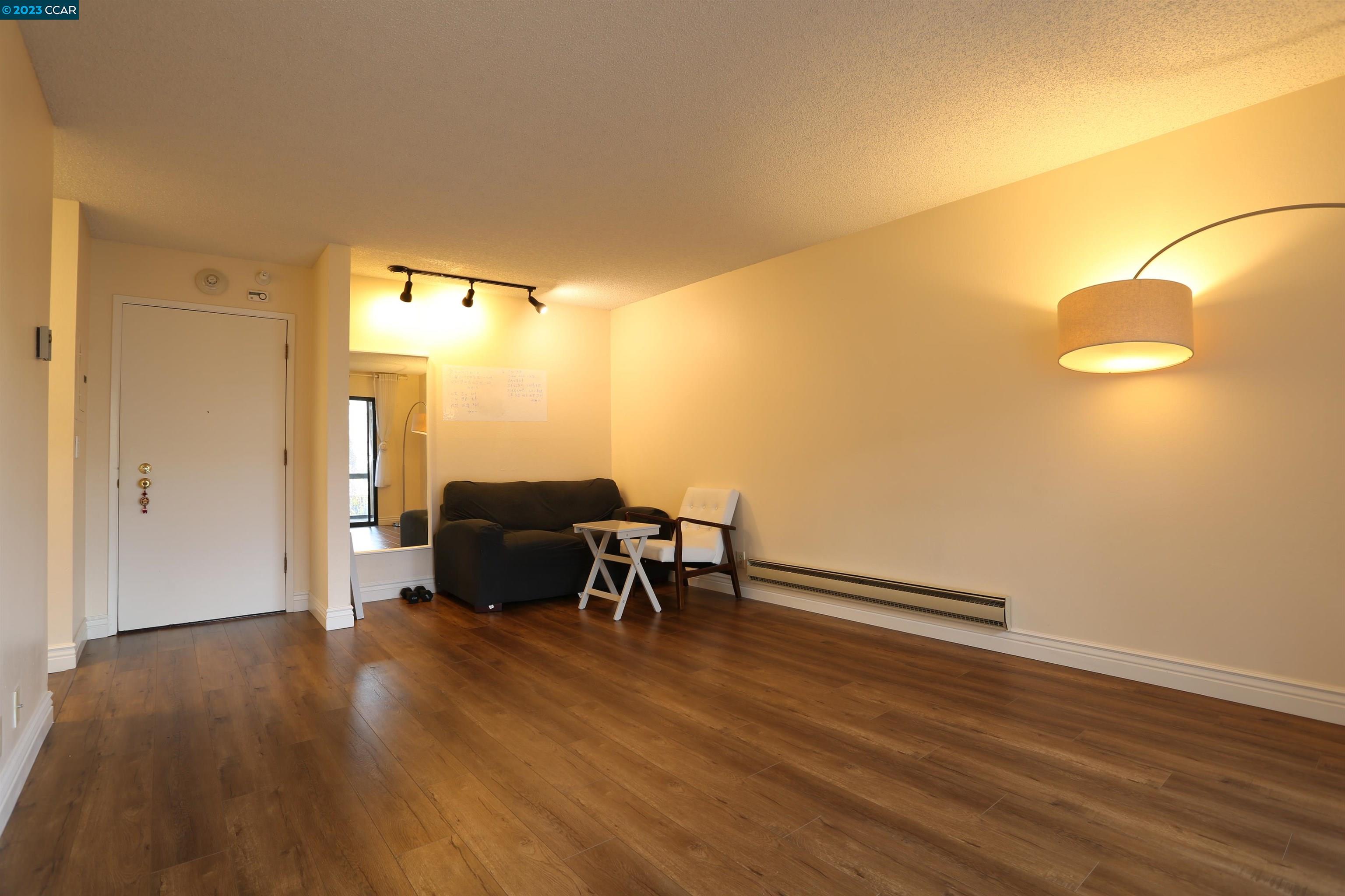 2 Admiral Dr Unit: B382