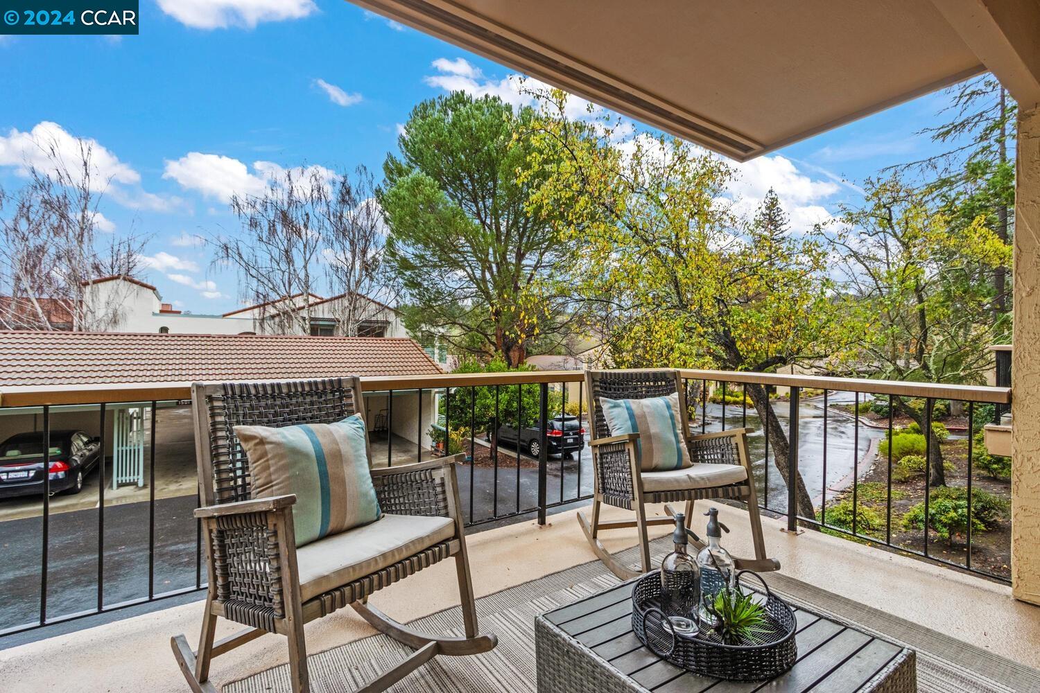 1705 Ptarmigan Drive Unit: 1A