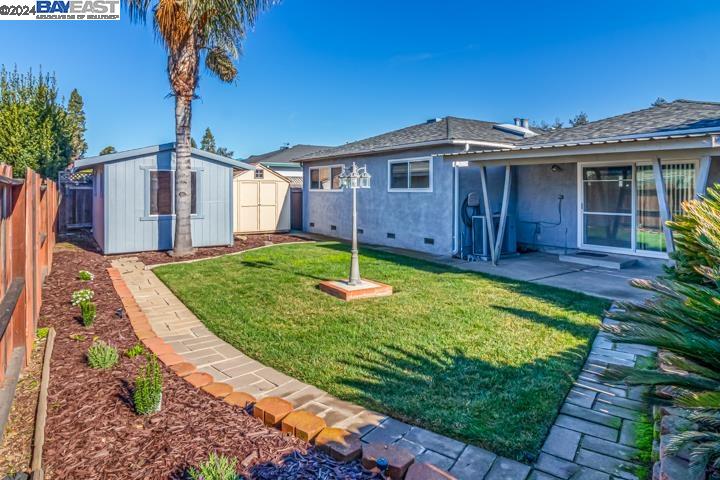 2480 Regal Dr