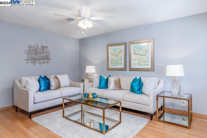 2480 Regal Dr