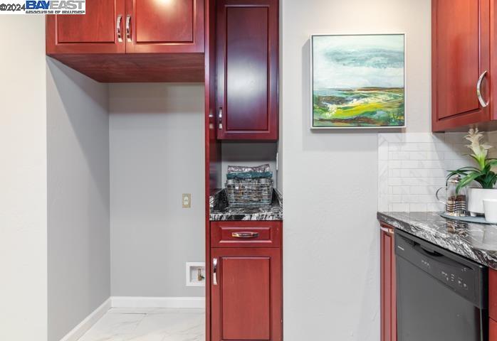 2480 Regal Dr