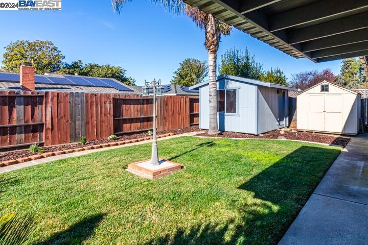 2480 Regal Dr
