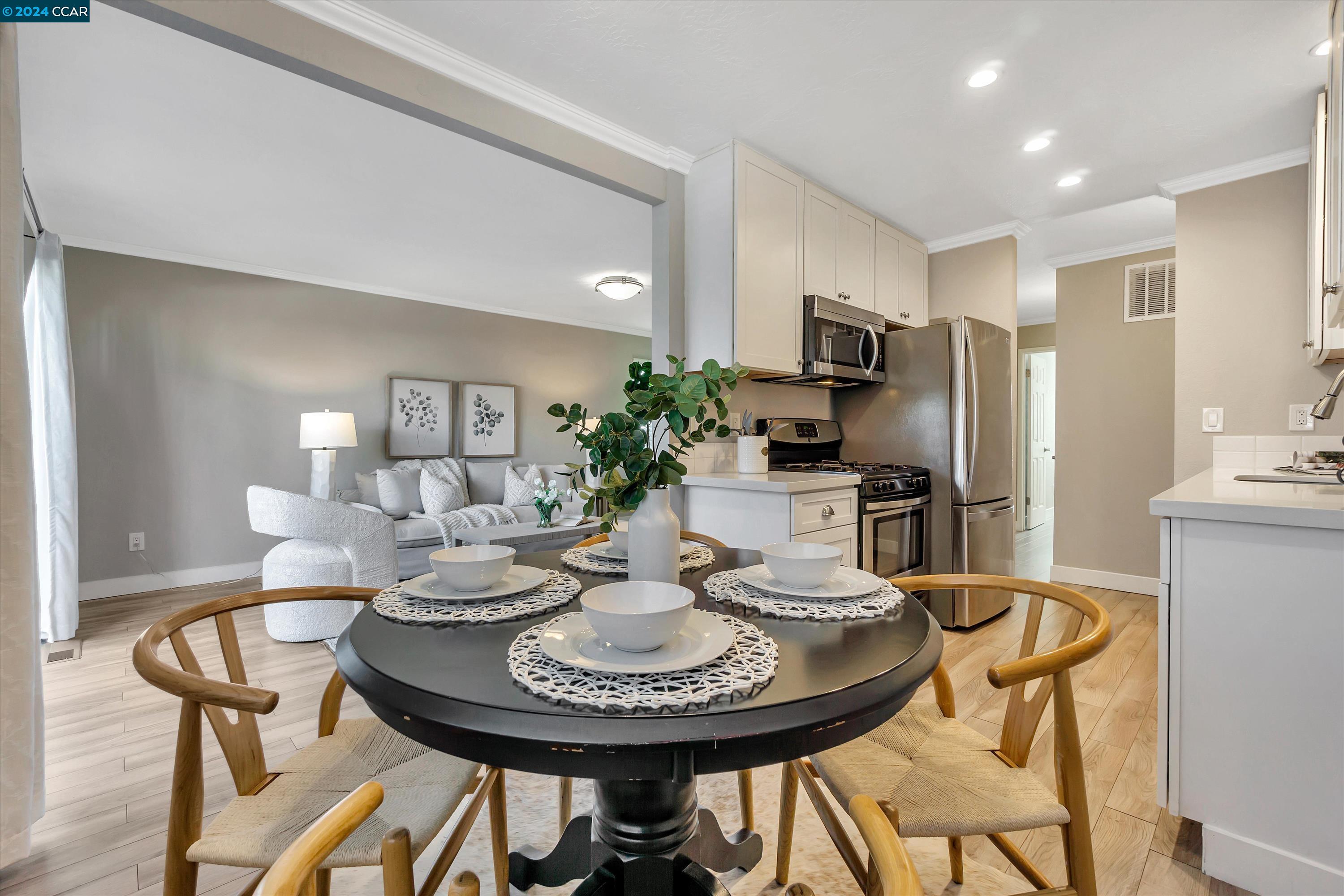 1574 Sunnyvale Ave Unit: 35