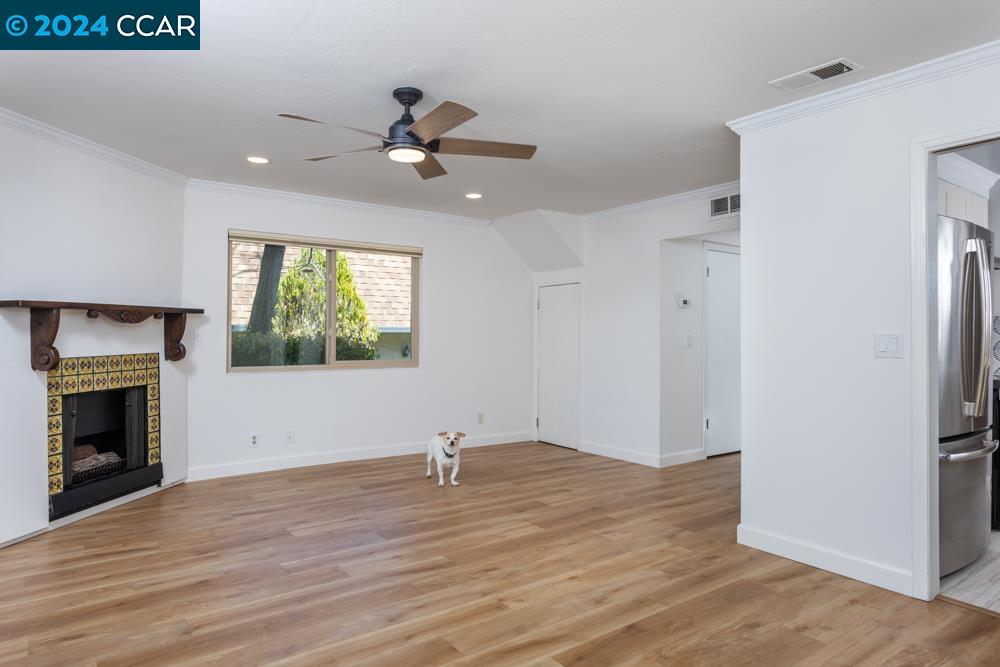 1759 Holland Cir