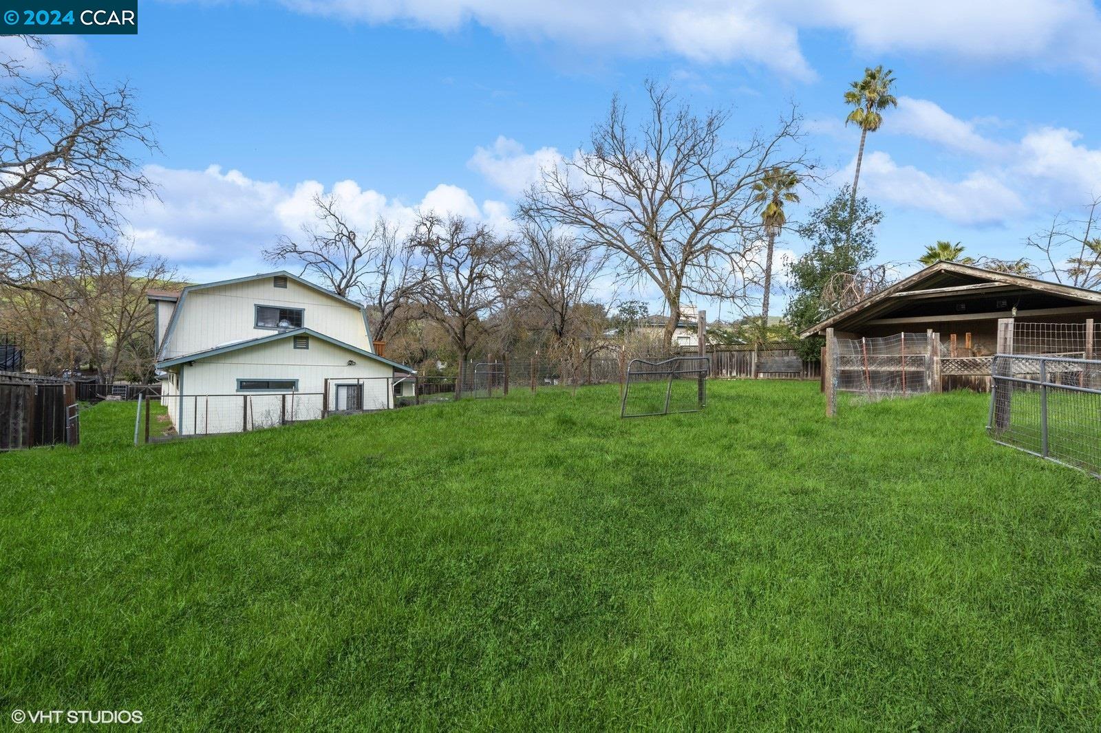 2697 STONE VALLEY RD