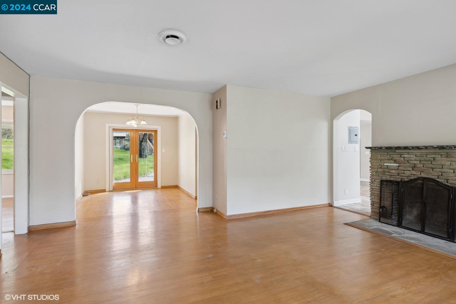 2697 STONE VALLEY RD